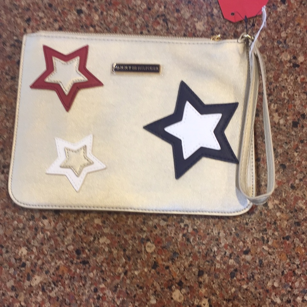 ****CLEARANCE SALE*****NWT TOMMY HILFIGER LARGE WRISTLET